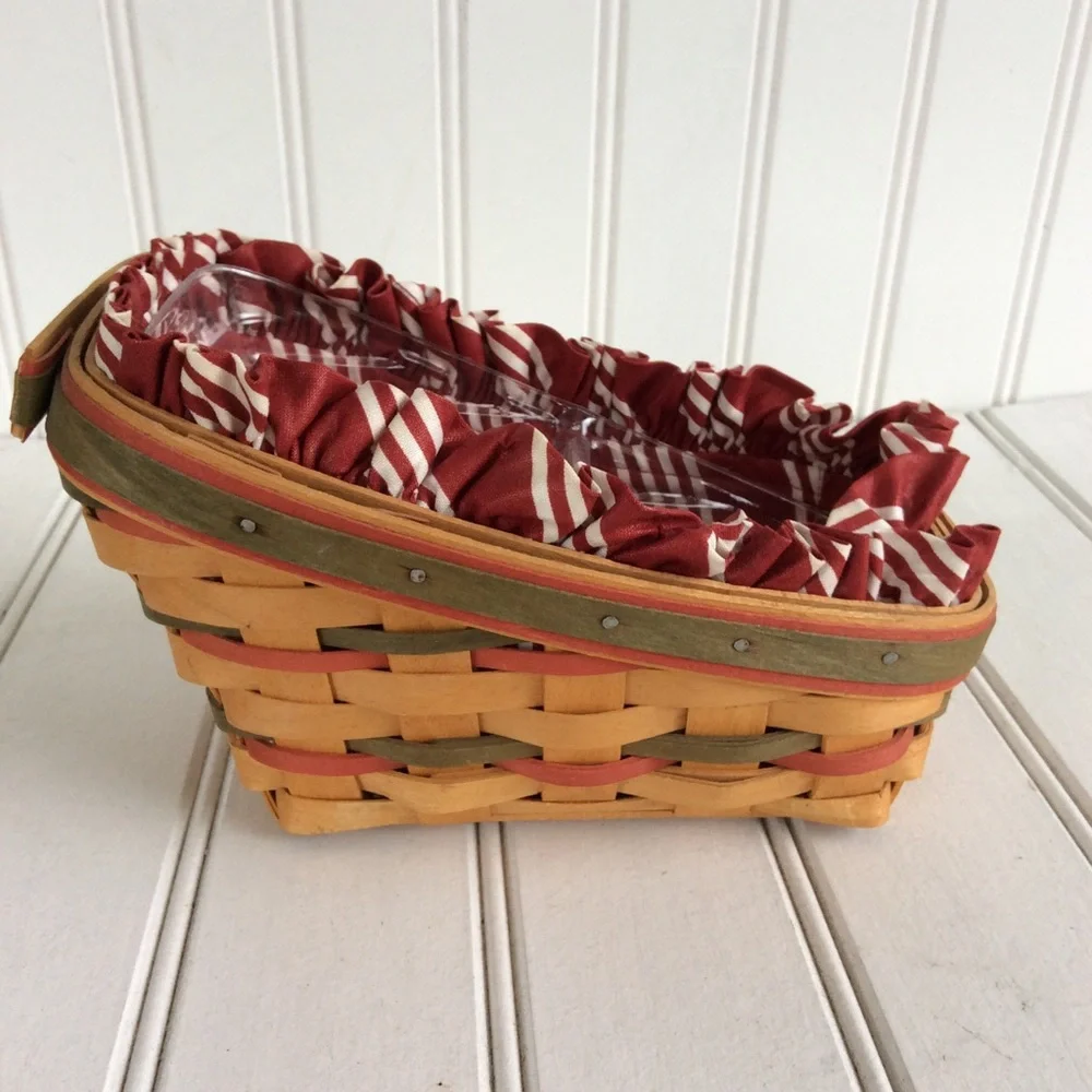 Vintage:  Longaberger Dash Away Sleigh Basket.